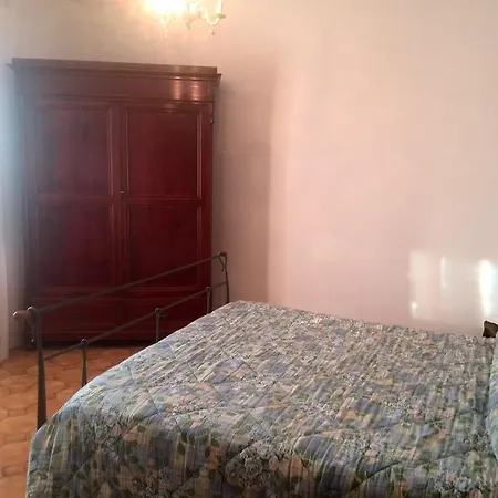 Apartamento Casa Ricciardi Chianni